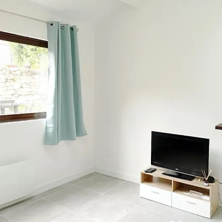 La Maisonnette Cachee De Feriehus