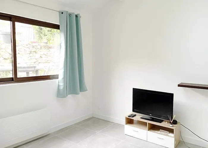 La Maisonnette Cachee De 펜션