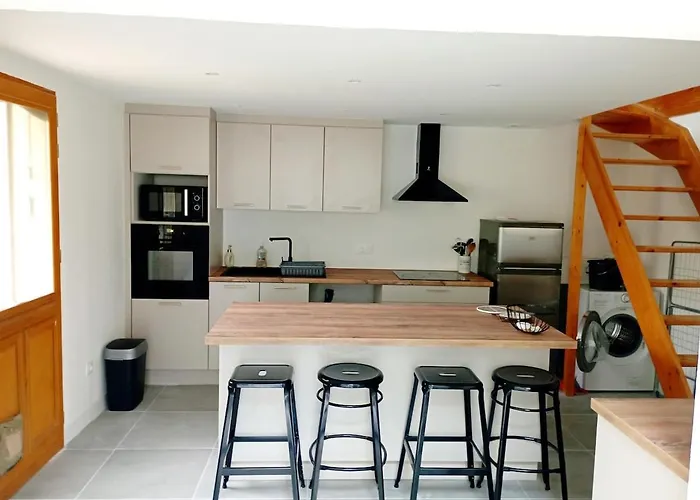 La Maisonnette Cachee De Dampmart